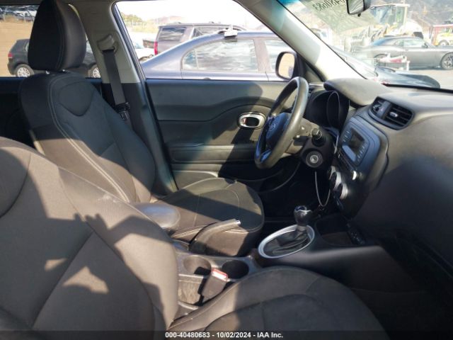 KNDJN2A27E7097388 KIA Soul
