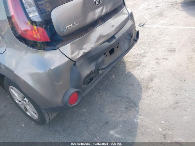KNDJN2A27E7097388 KIA Soul