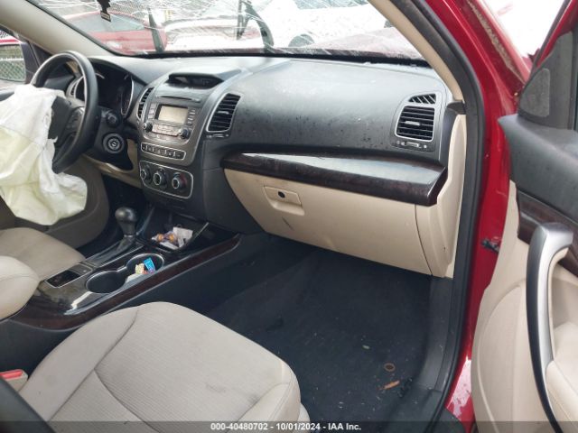 5XYKT3A63EG518674 KIA SORENTO LX