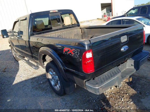 1FT7W2B63GEC10700 Ford F-250 Lariat