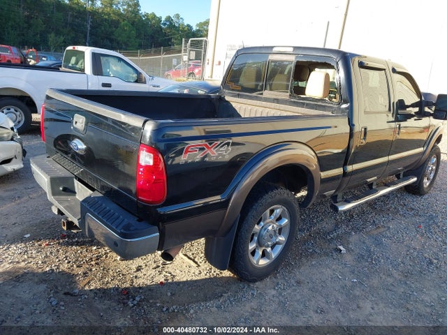 1FT7W2B63GEC10700 Ford F-250 Lariat