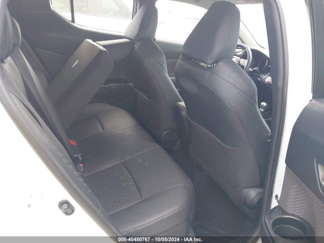 Toyota C-hr Limited 2022 NMTKHMBX8NR147320 Image 8