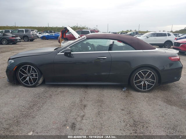 W1K1K5KB6NF180122 Mercedes-Benz E 450 4matic