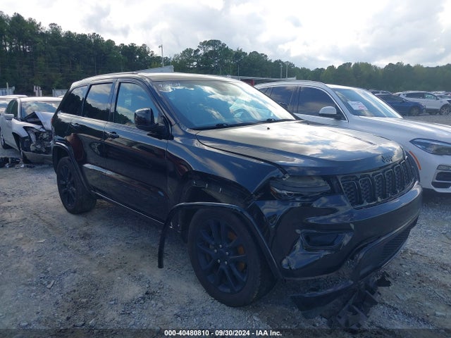 1C4RJFAG2JC137198 Jeep Grand Cherokee Altitude 4x4