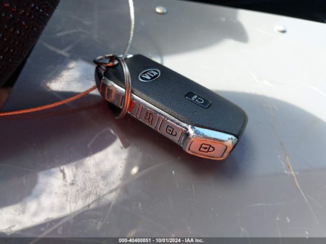 5XYRHDLF3MG058028 KIA SORENTO EX