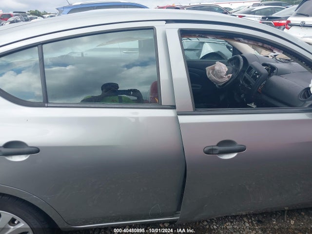 Nissan Versa 1.6 S 2014 3N1CN7AP6EL845547 Image 14