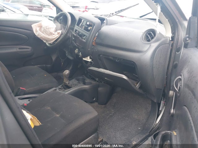 Nissan Versa 1.6 S 2014 3N1CN7AP6EL845547 Image 5