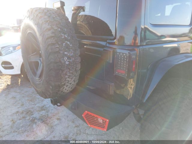 1C4HJWEG2EL292801 Jeep Wrangler Unlimited Sahara