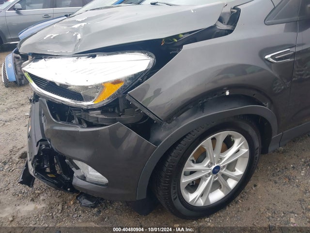 Ford ESCAPE SE 2017 1FMCU0GD7HUC71969 Image 17