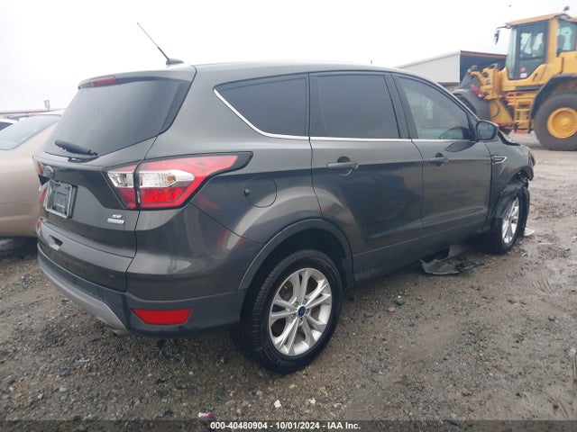 Ford ESCAPE SE 2017 1FMCU0GD7HUC71969 Image 4