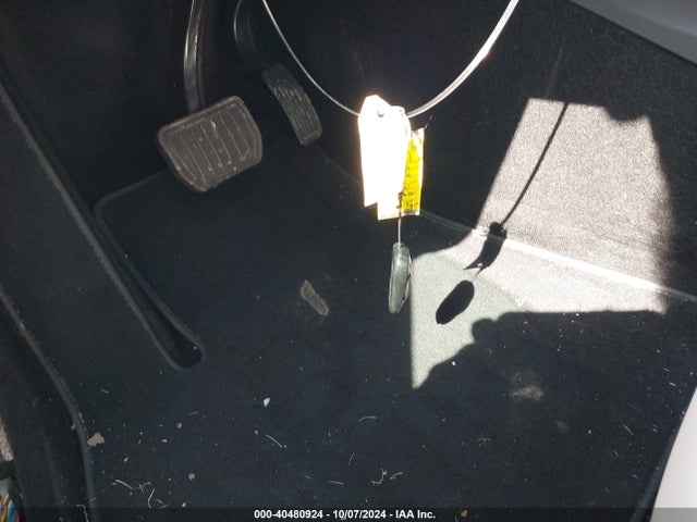 2021 TESLA MODEL Y 5YJYGDED0MF109180 Photo 10