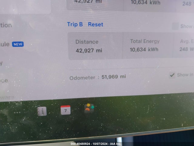 Tesla Model Y Standard Range Rear-wheel Drive 2021 5YJYGDED0MF109180 Image 15