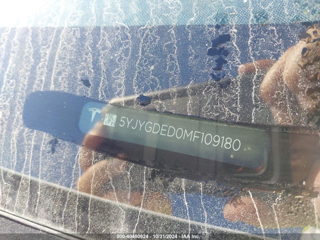 2021 TESLA MODEL Y 5YJYGDED0MF109180 Photo 8