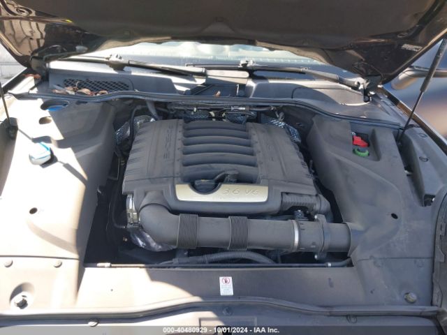 2018 PORSCHE CAYENNE WP1AA2A2XJKA04400 Photo 9