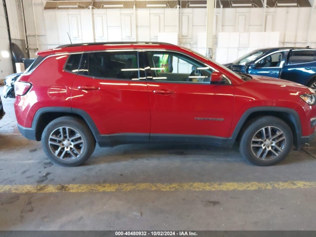 3C4NJCBB9JT351531 Jeep Compass Latitude Fwd