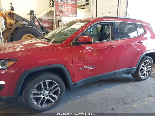 3C4NJCBB9JT351531 Jeep Compass Latitude Fwd