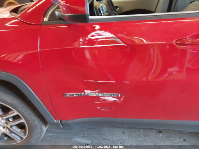 3C4NJCBB9JT351531 Jeep Compass Latitude Fwd