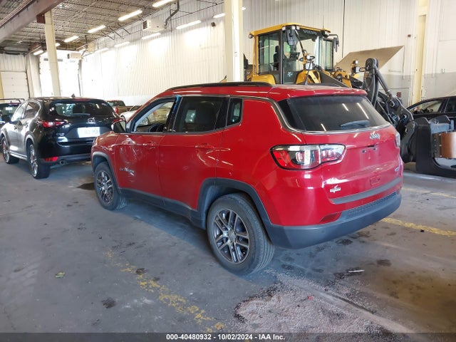 3C4NJCBB9JT351531 Jeep Compass Latitude Fwd