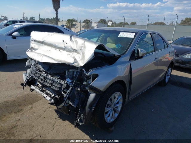 Toyota CAMRY LE 2017 4T1BF1FK6HU717766 Image 2