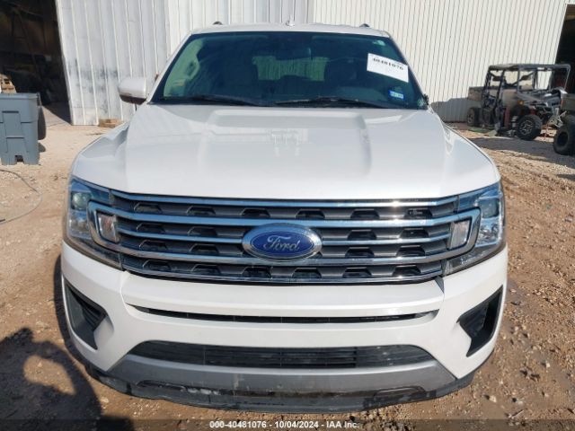 1FMJU1HTXKEA22599 Ford Expedition Xlt