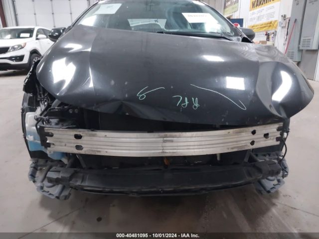 5YFEPMAE4NP338789 Toyota COROLLA LE