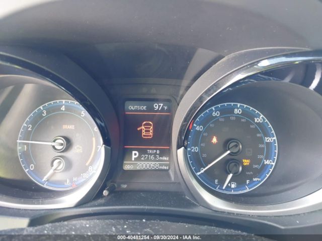 2T1BURHE1FC361138 Toyota Corolla S