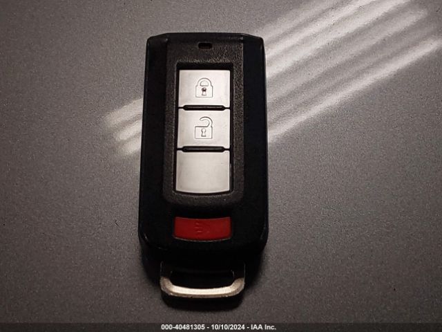 JA4AD3A36KZ025187 Mitsubishi Outlander Le