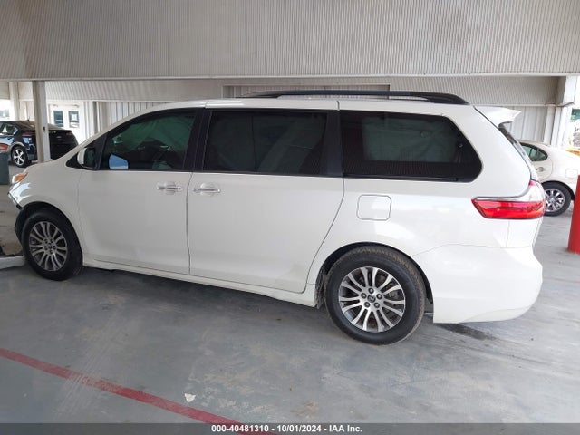 Toyota Sienna Xle 8 Passenger 2018 5TDYZ3DC5JS961402 Image 15
