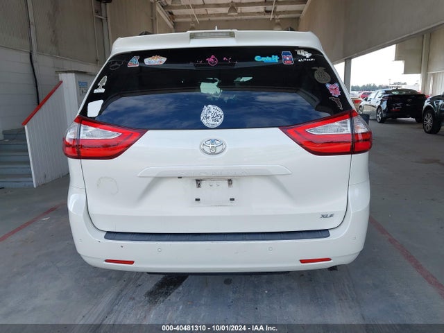 Toyota Sienna Xle 8 Passenger 2018 5TDYZ3DC5JS961402 Image 17