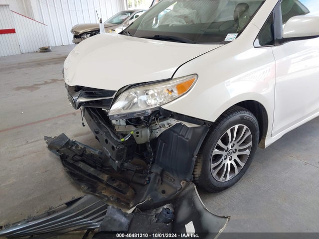 Toyota Sienna Xle 8 Passenger 2018 5TDYZ3DC5JS961402 Image 6