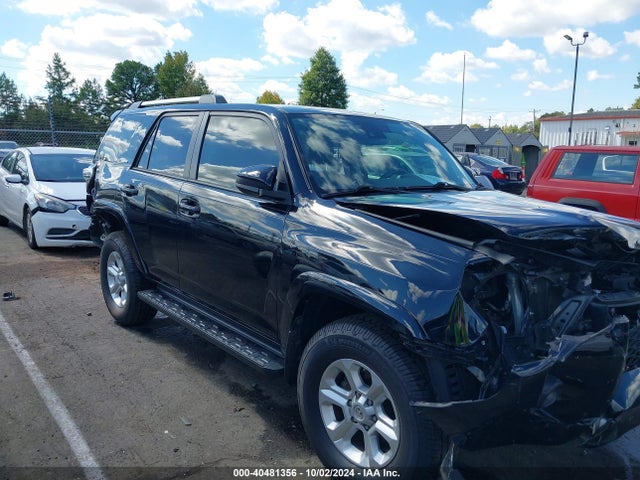 Toyota 4RUNNER SR5 2020 JTEBU5JR0L5776431 Image 13
