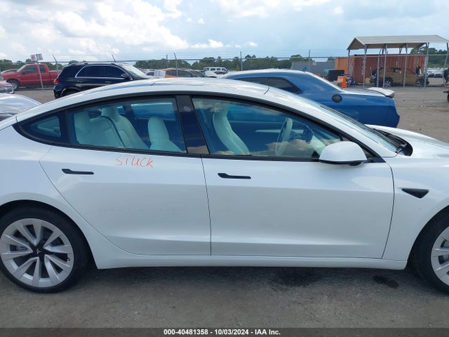 Tesla Model 3 Rear-wheel Drive 2022 5YJ3E1EA4NF327225 Image 13