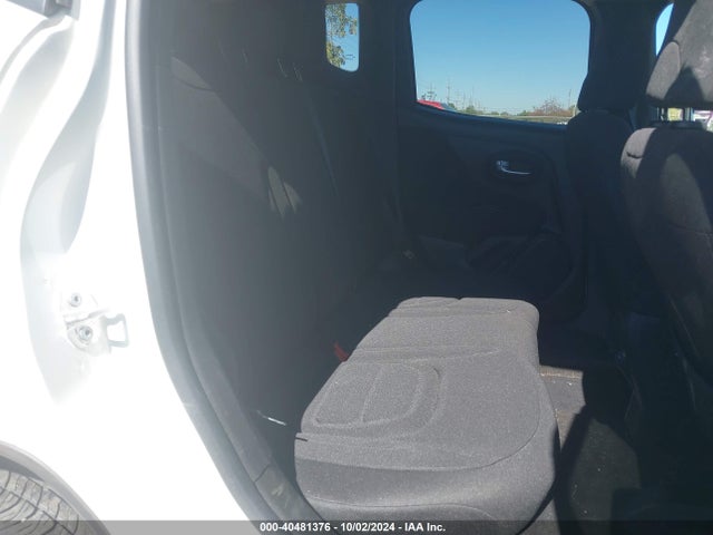 ZACNJBBB3KPK73117 Jeep Renegade Latitude 4x4