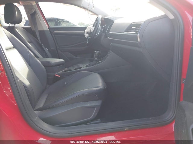 3VWEB7BU0KM199802 Volkswagen Jetta 1.4t Sel