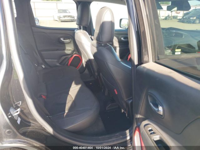 ZACCJBCT8FPC50231 Jeep Renegade Trailhawk