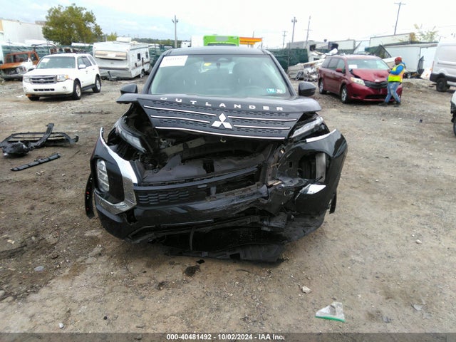 JA4J4TA80NZ052241 Mitsubishi Outlander Es 2.5