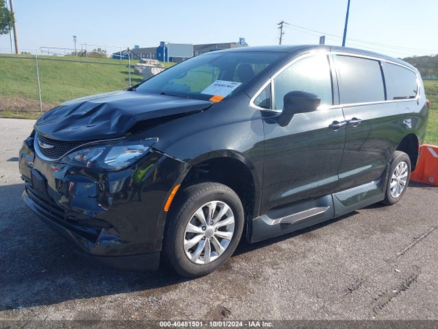 2C4RC1DG7HR554939 Chrysler Pacifica Touring