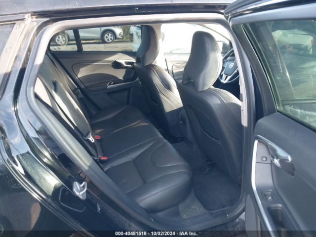 YV4612HK9F1000765 Volvo V60 Cross Country T5