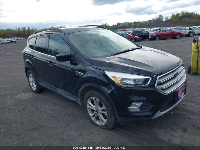 Ford ESCAPE SE 2018 1FMCU9GDXJUD33052 Image 1