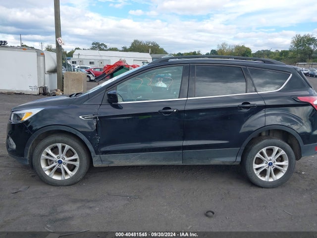 Ford ESCAPE SE 2018 1FMCU9GDXJUD33052 Image 13