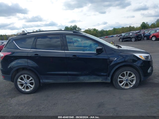 Ford ESCAPE SE 2018 1FMCU9GDXJUD33052 Image 5
