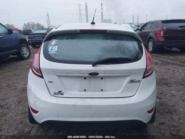 Ford FIESTA SE 2014 3FADP4EJ5EM165932 Image 16