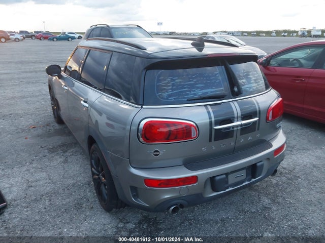 2019 MINI CLUBMAN WMWLN9C52K2E51884 Photo 2