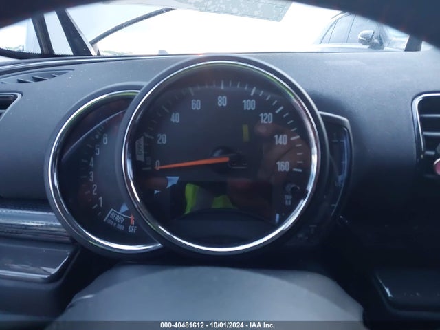 2019 MINI CLUBMAN WMWLN9C52K2E51884 Photo 6