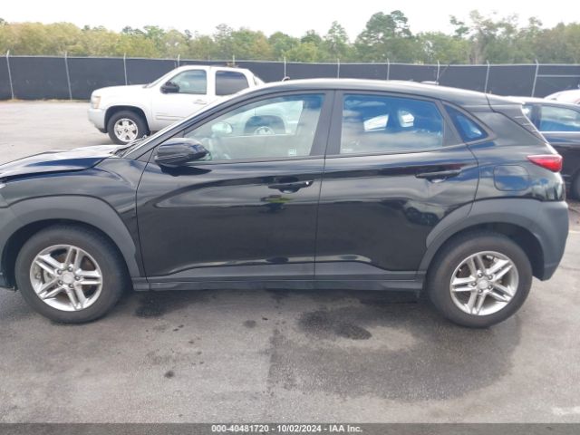 KM8K12AA8KU245807 Hyundai Kona Se
