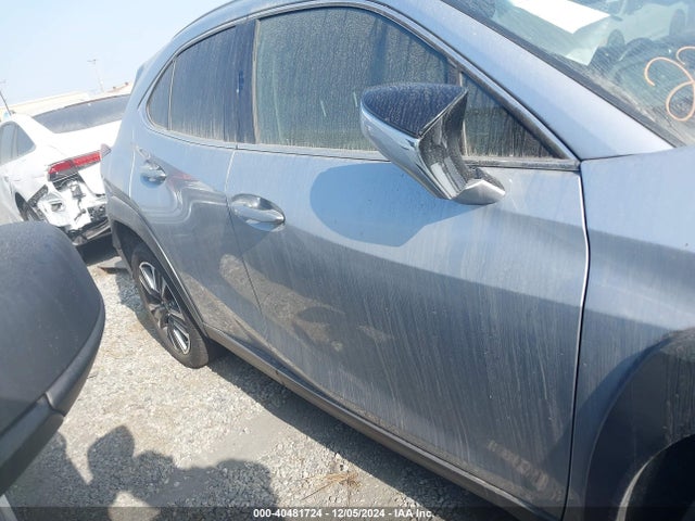 JTHX6JBH2P2144894 Lexus UX 250H
