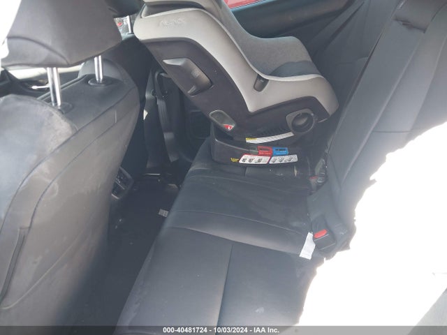 JTHX6JBH2P2144894 Lexus UX 250H