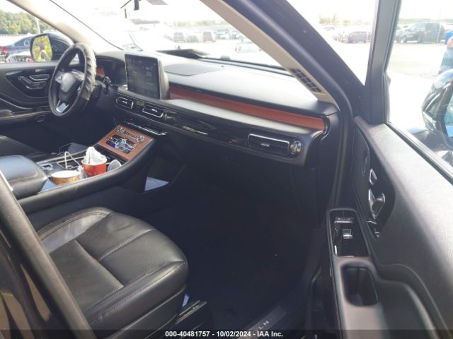 5LM5J7XC9LGL01382 Lincoln Aviator Reserve