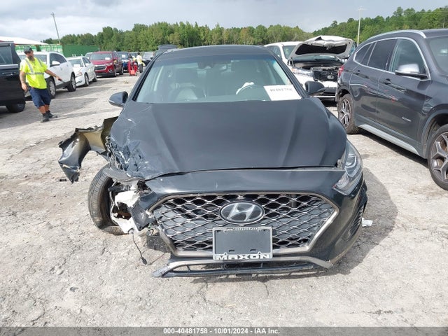 Hyundai Sonata Limited 2019 5NPE34AF4KH821129 Image 11