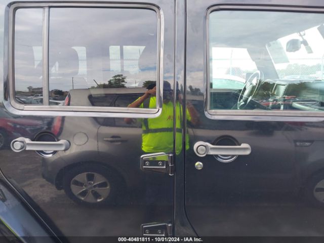 1C4BJWEG3GL165452 Jeep Wrangler Unlimited Sahara